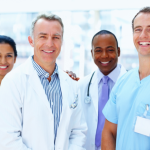 O Instituto IBDSocial ressalta que saúde acessível a qualquer hora fortalece a confiança da população por meio de atendimento contínuo.