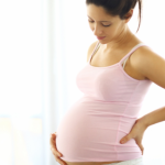 Dra. Thaline Neves Coutinho destaca como as terapias fetais intrauterinas estão redefinindo os limites da medicina com avanços que salvam vidas antes do nascimento.