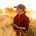 João Eustáquio De Almeida Junior analisa as principais diferenças entre a agricultura tradicional e a moderna e como essas mudanças impactam a produção atual.